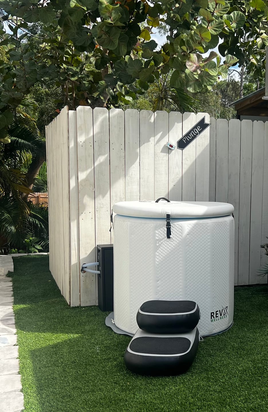 RevX Inflatable Barrel with Inflatable Steps by RevX Wellness